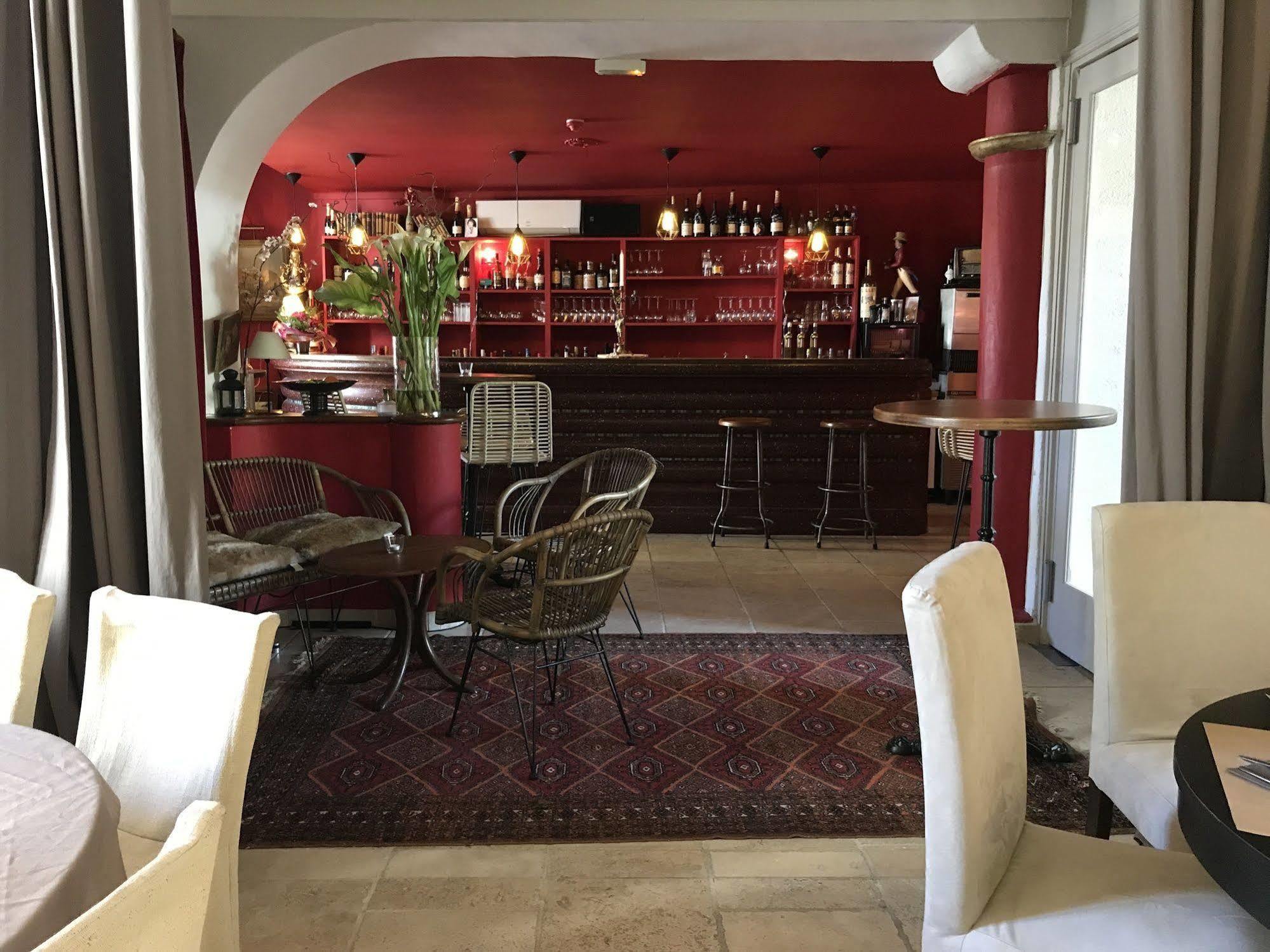 La Margelle 3* Pernes-les-Fontaines